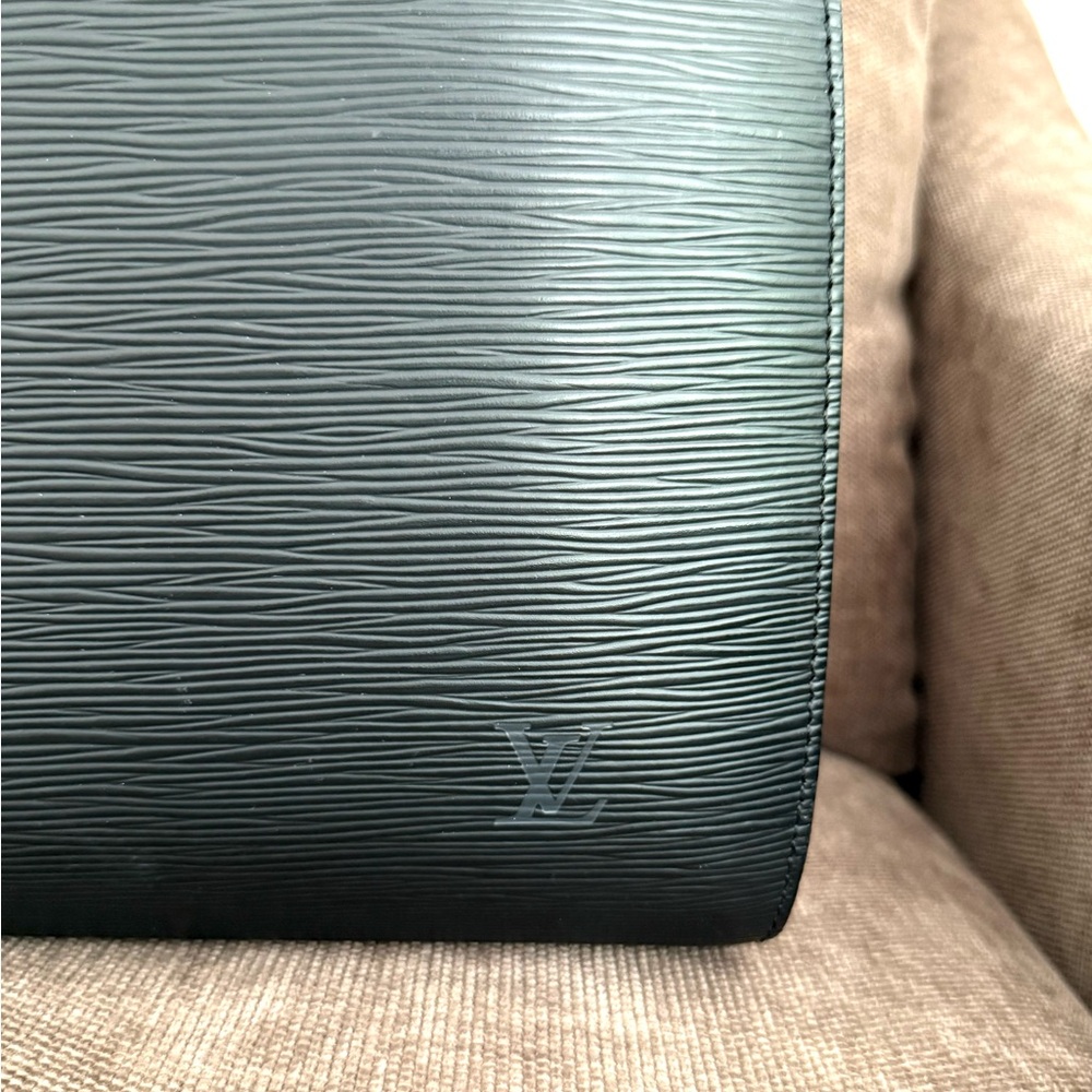 Authentic Louis Vuitton Sorbonne business tote bag black Epi leather large - Picture 4 of 16